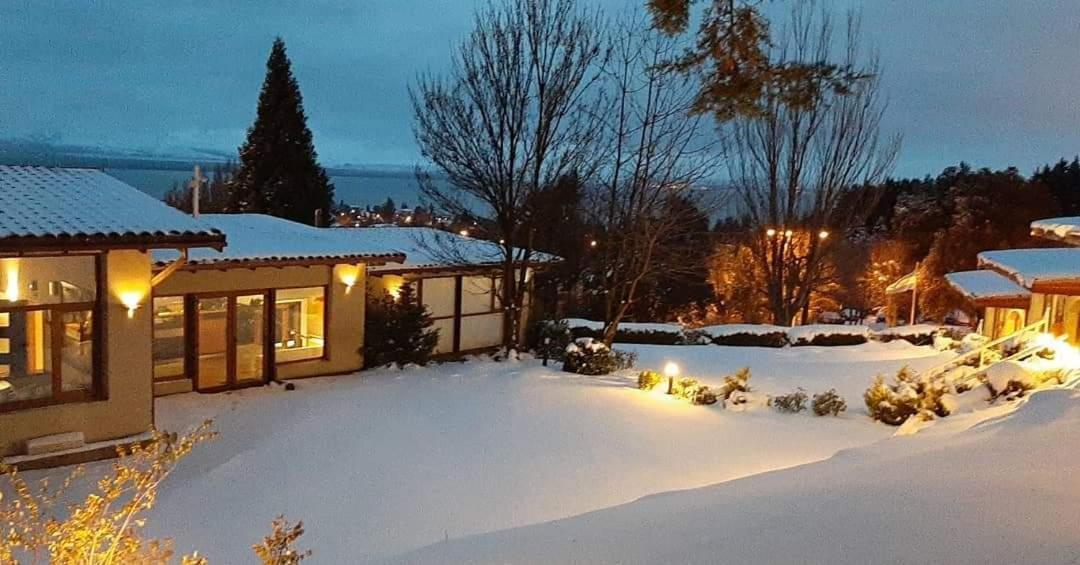 Monasterio Hotel Boutique San Carlos de Bariloche Bagian luar foto