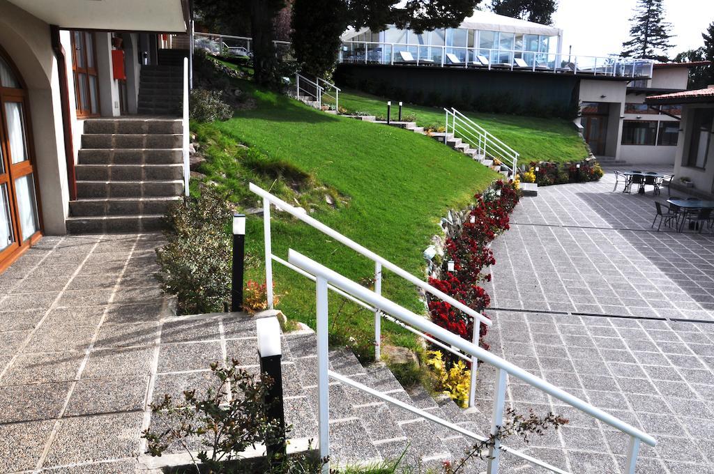 Monasterio Hotel Boutique San Carlos de Bariloche Bagian luar foto